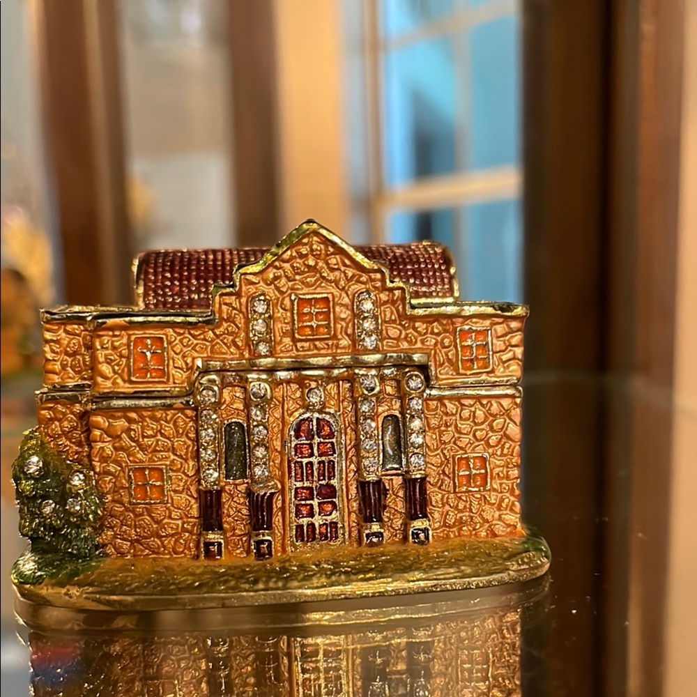 Kubla Austrian Crystal Ornate Gold and Brown The Alamo Trinket Box